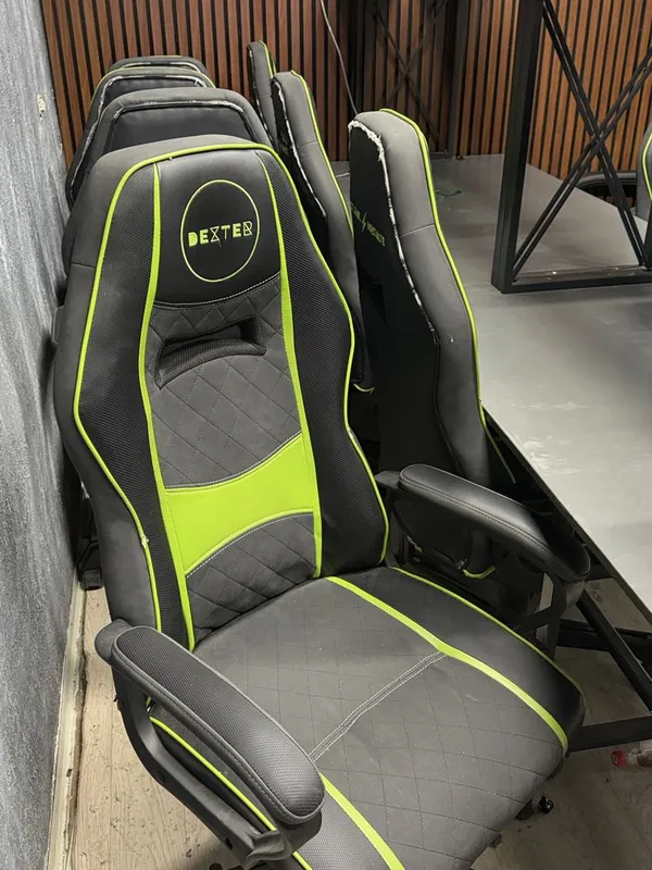 Dexter kreslo 10ta