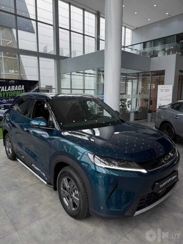 Byd Yuan Up Flagship va DM-I 2 Byd Yuan Up Flagship va DM-I 2