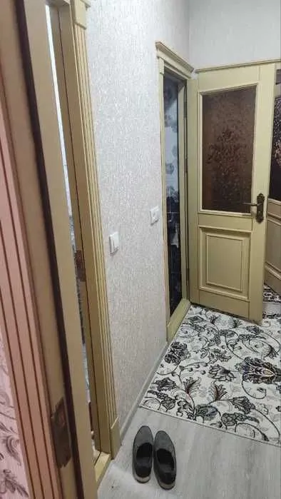 Shoshilinch ravishda ijaraga beriladi 2 xonali, Shayxontohur, Sebzor, Rivera *A 4 Shoshilinch ravishda ijaraga beriladi 2 xonali, Shayxontohur, Sebzor, Rivera *A 4