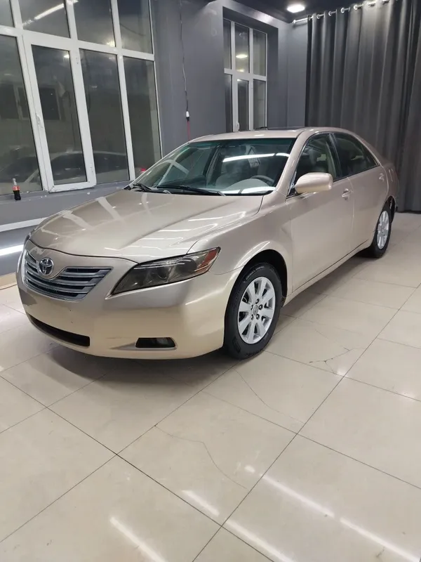 Tayota Camry40 benzin xolati yaxwi 2007yil xamma narsasi iwlab turibd