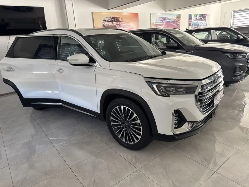 Jetour x 90+ sotiladi 2