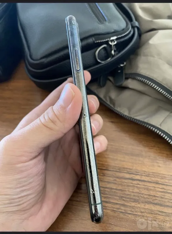 iPhone 11 Pro Max 256 ГБ 3