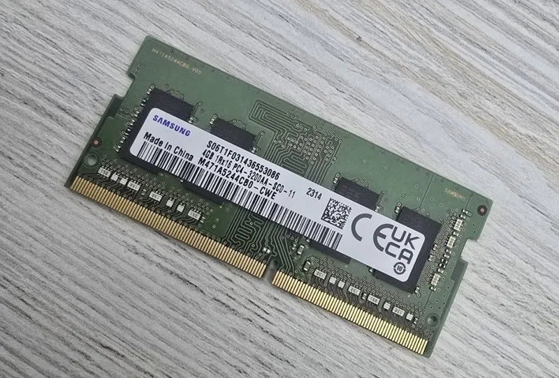 Оперативная память DDR4 4гб/3200 SO-DIMM