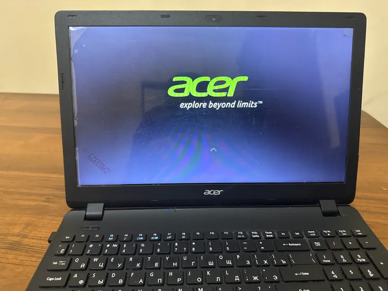 Acer DESKTOP-UPOC17N.Xotira 4/466 gb  Windows 10 2