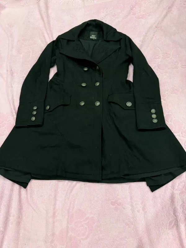 trench qora rangda originalniy baxor kuzda kiyiwka