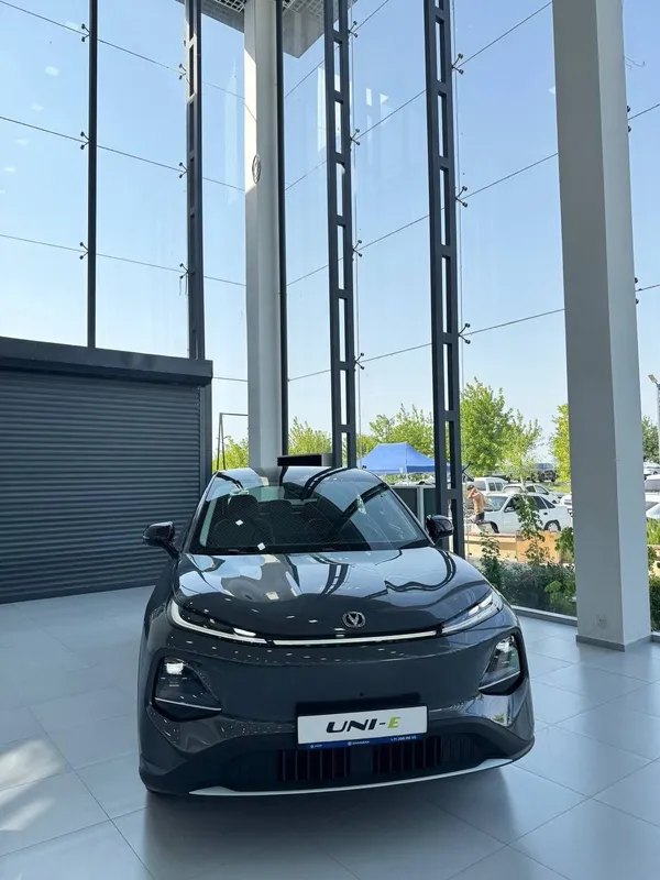 Changan UNI-E MODELI 8yil kafolat bilan 3 Changan UNI-E MODELI 8yil kafolat bilan 3