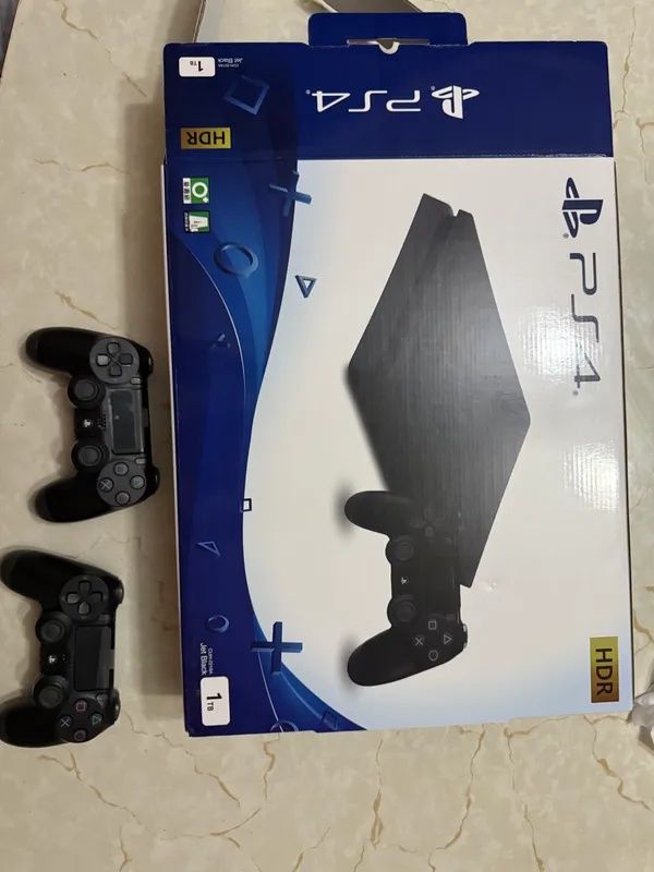 Sony PlayStation 4 Slim 1TB