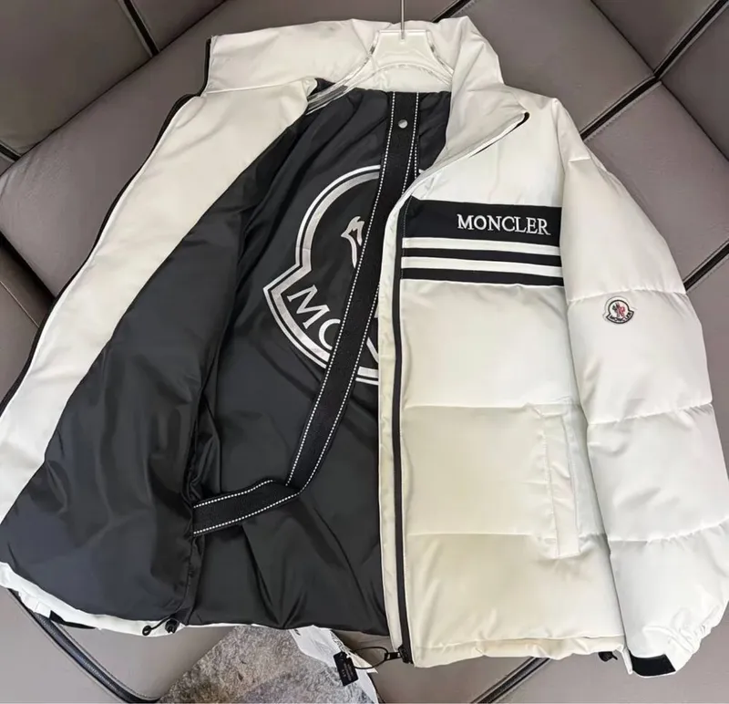 Горнолыжная куртка Moncler
