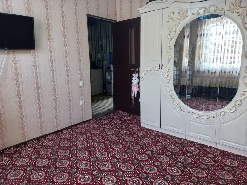 Продаётся 2-х комнатная квартира — фото 2