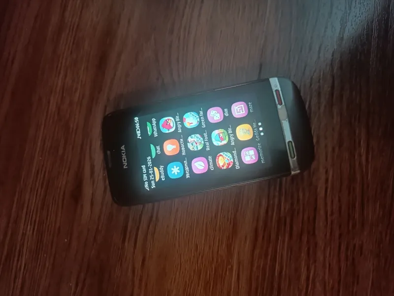 Nokia Asha 311 Telefon — фото 1