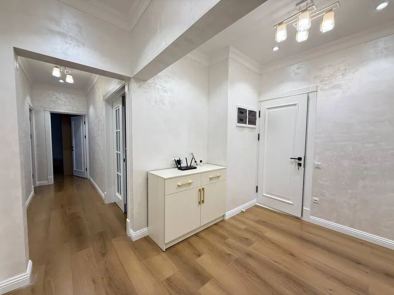 3-комнатная квартира, 115 м2, Мирабад 10