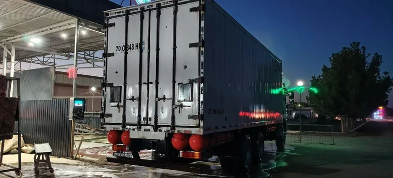 SHACMAN L3000 yangi 3