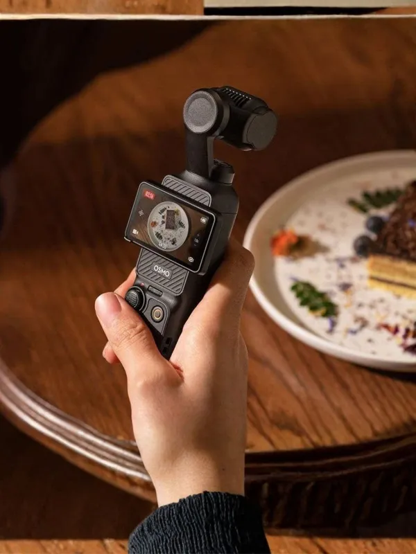 Экшн-камера DJI с штативом Osmo Pocket 3, Видеокамера — фото 2