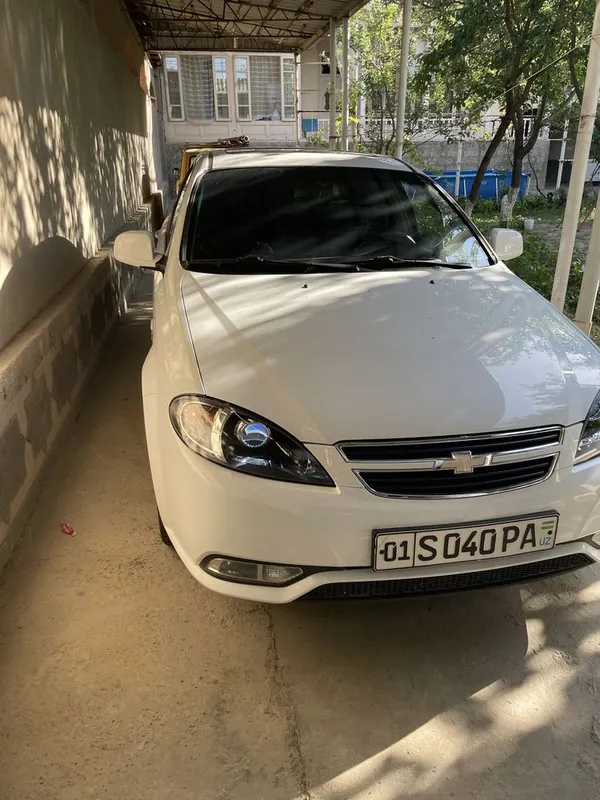 Gentra fara sotladi bi led 4