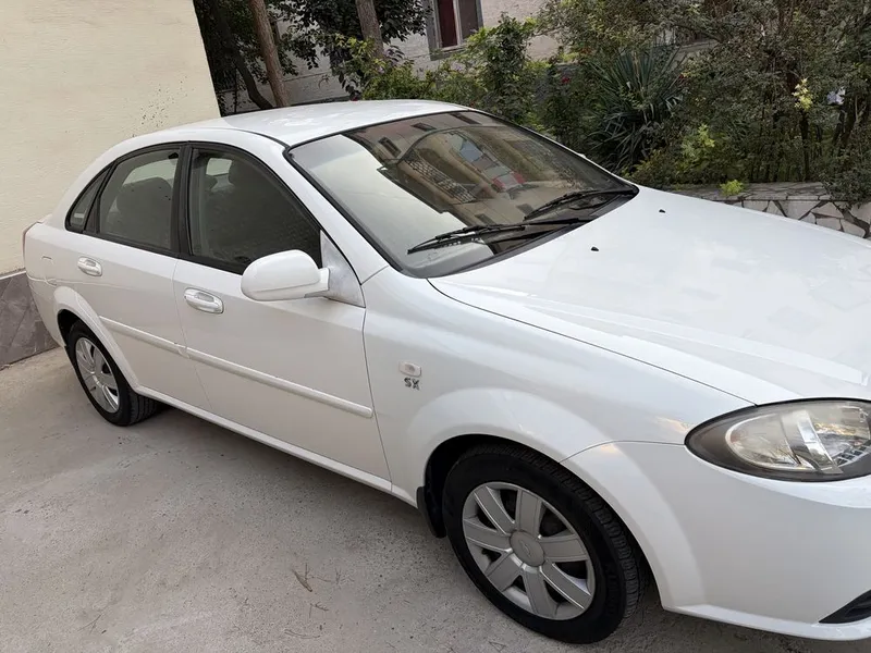 Gentra sotiladi oq 1 Gentra sotiladi oq 1