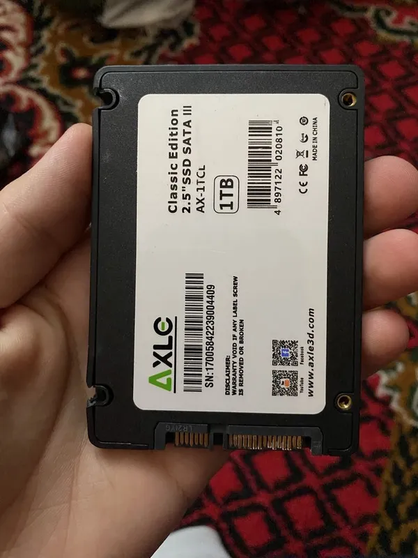 AXLE SSD 1TB xolati yaxshi 2 AXLE SSD 1TB xolati yaxshi 2