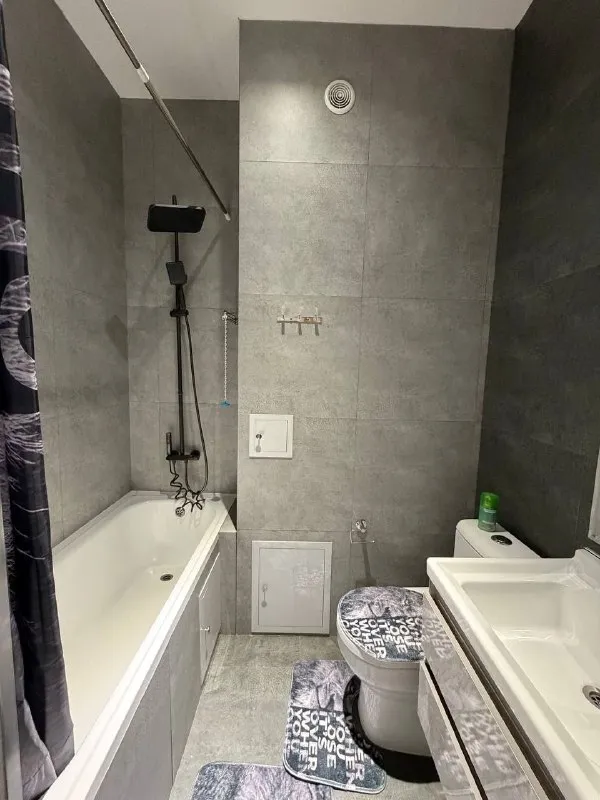 3 xonali kvartira, 85 m2, Yakkasaroy 8