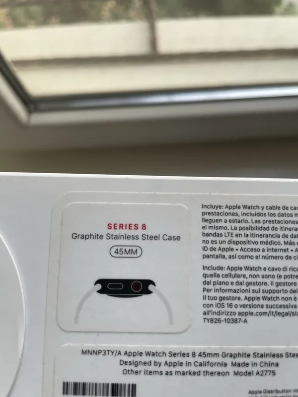 Apple watch 8 45mm stainless steel. Simkartalik. — фото 1