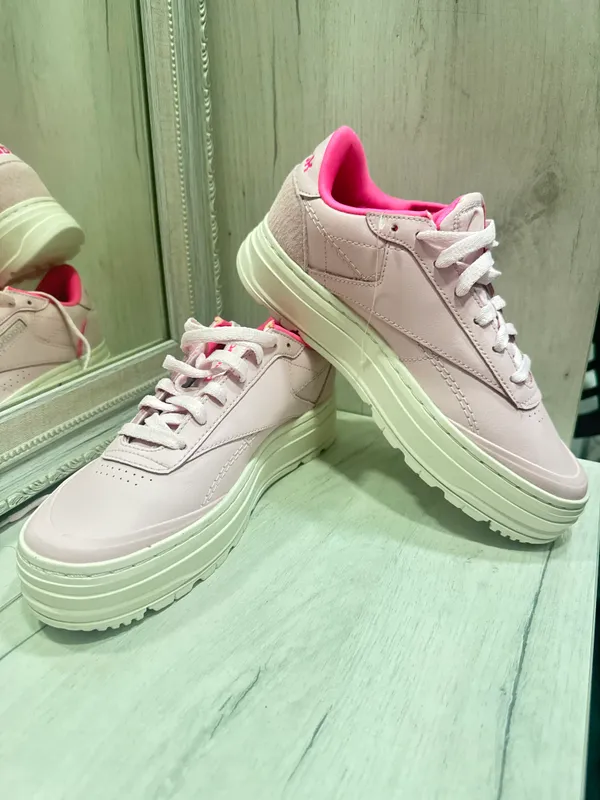 Продам кроссовки Reebok оригинал 4