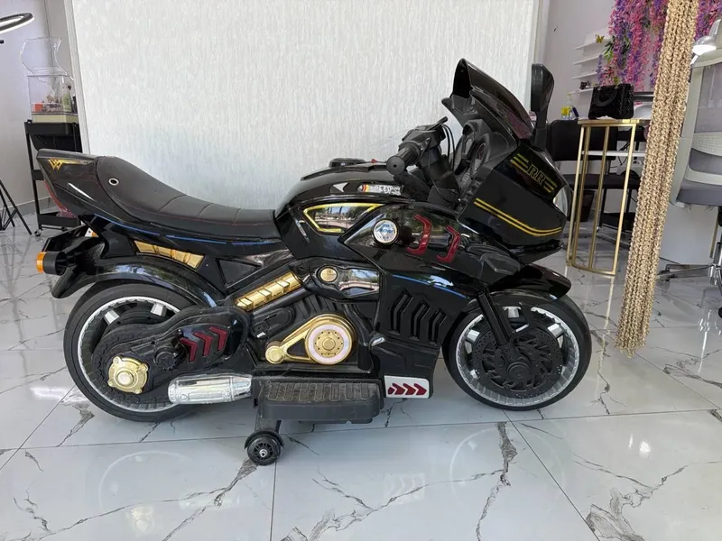 Mototsikl sotiladi