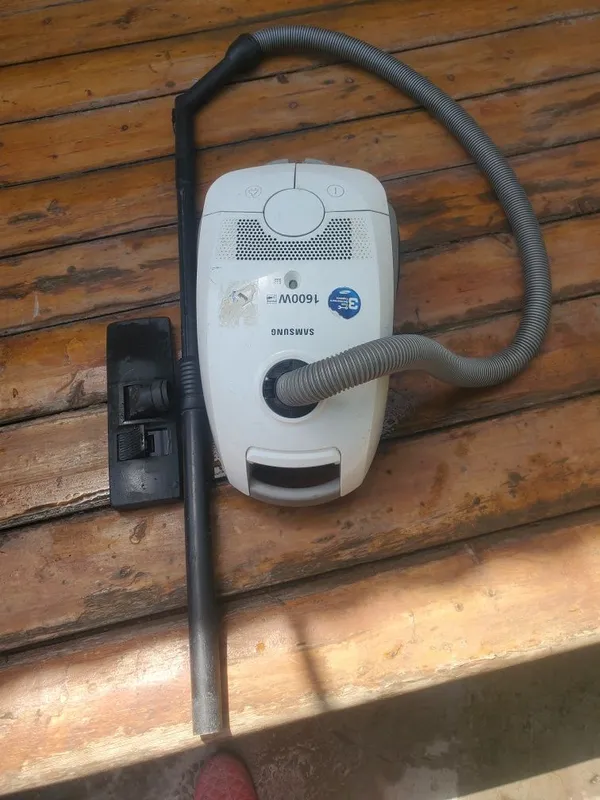 Plisos samsung sotaman