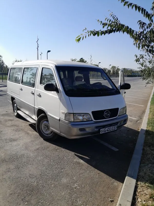 Истана SSANG YONG 2007 — фото 3