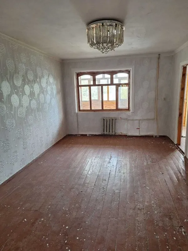 Срочно продаётся 3-комнатная квартира