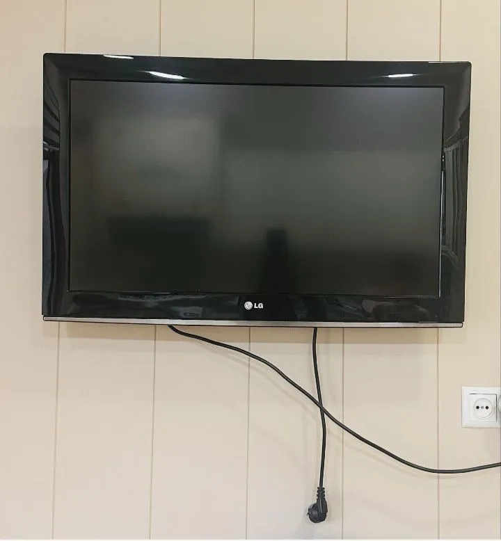 Televizor LG32,телевизор,LG,zor ishlaydi,телевизор