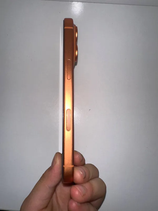 Продается iPhone 17 pro 5