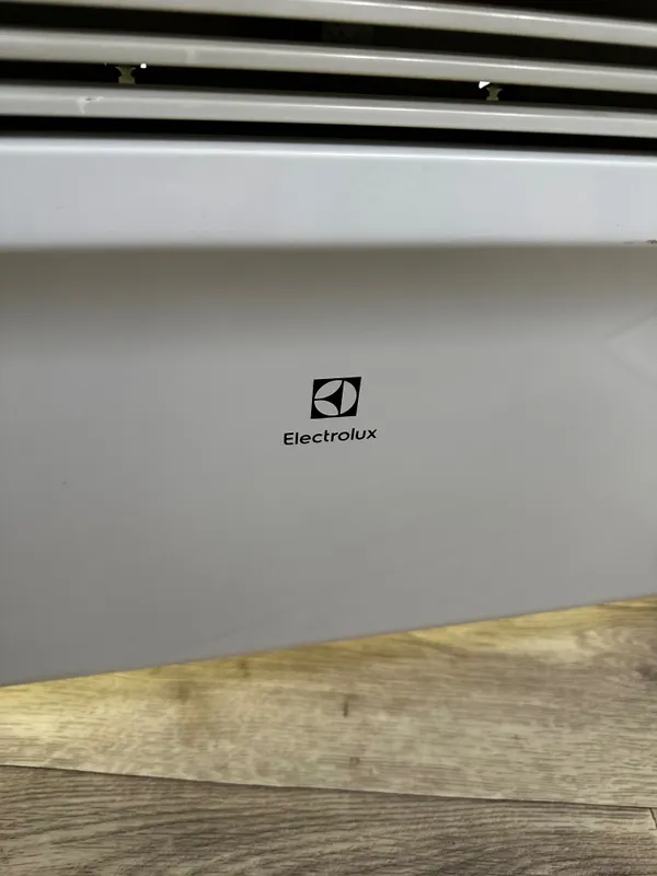 Обогреватель инвертор electrolux 2 Обогреватель инвертор electrolux 2