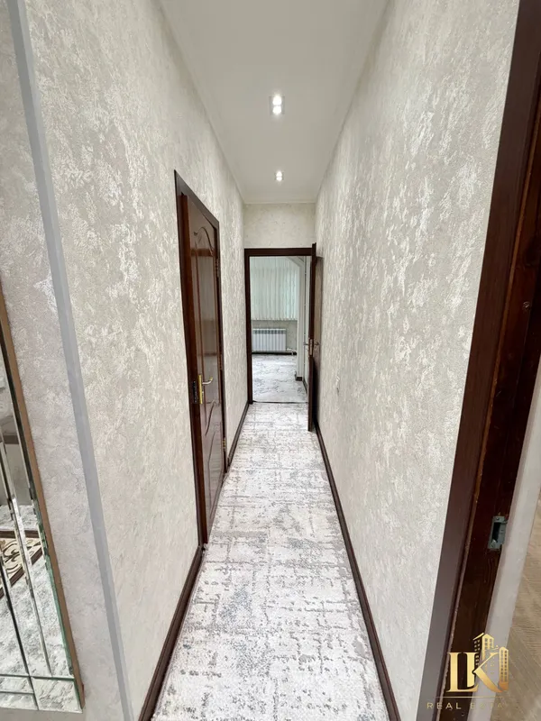 Продаётся 3-комнатная квартира, 71 м², 3/4, Шайхантахурский район 10