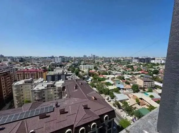 5-комнатная квартира, 140 м², Яккасарай 3