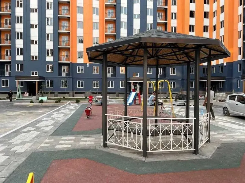 Rohat metrosi yaqinida 3 xonali kvartira ijaraga beriladi, Bektemir tumani 1