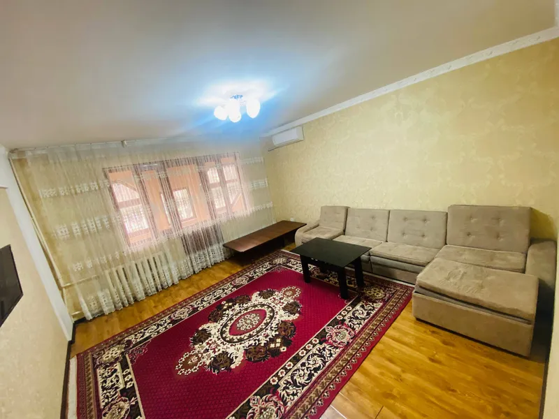 Метро Чилонзор, 2-комнатная в аренду, 1-линия 3