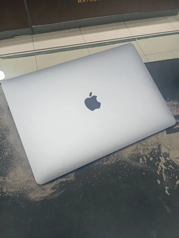 Mackbook m1 AIir