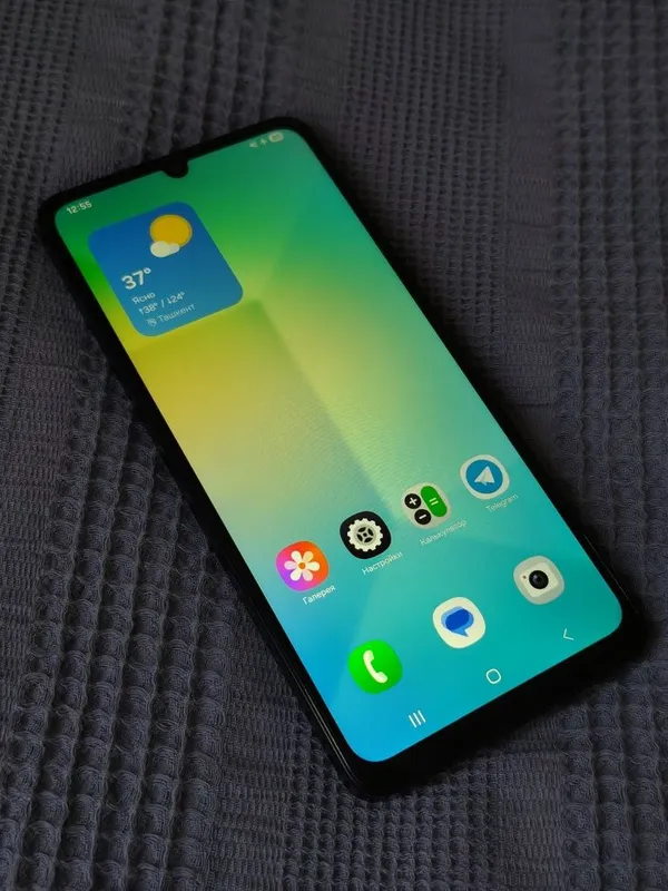 Samsung Galaxy A06 4/128 Гб, черный — идеальное состояние, срочно 1 Samsung Galaxy A06 4/128 Гб, черный — идеальное состояние, срочно 1