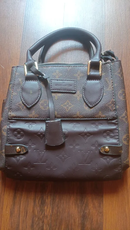 Sumka Louse Vuitton