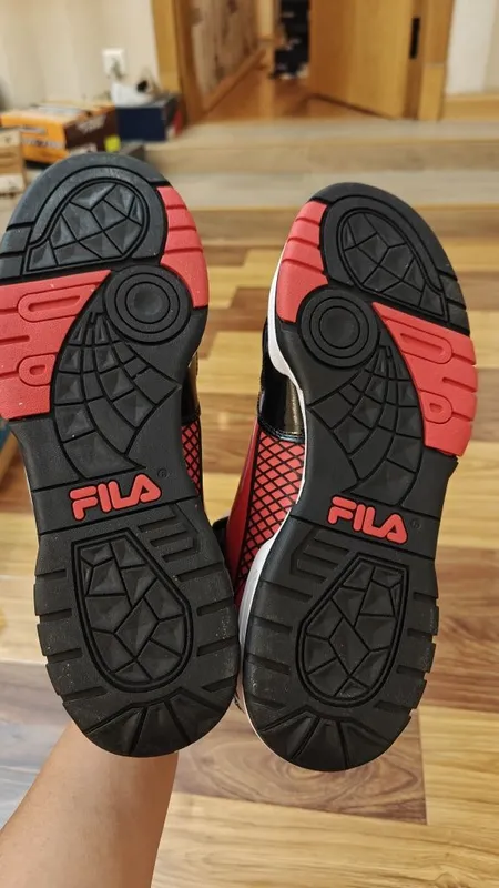 Баскетбольные кроссовки Fila со скидкой 5 Баскетбольные кроссовки Fila со скидкой 5