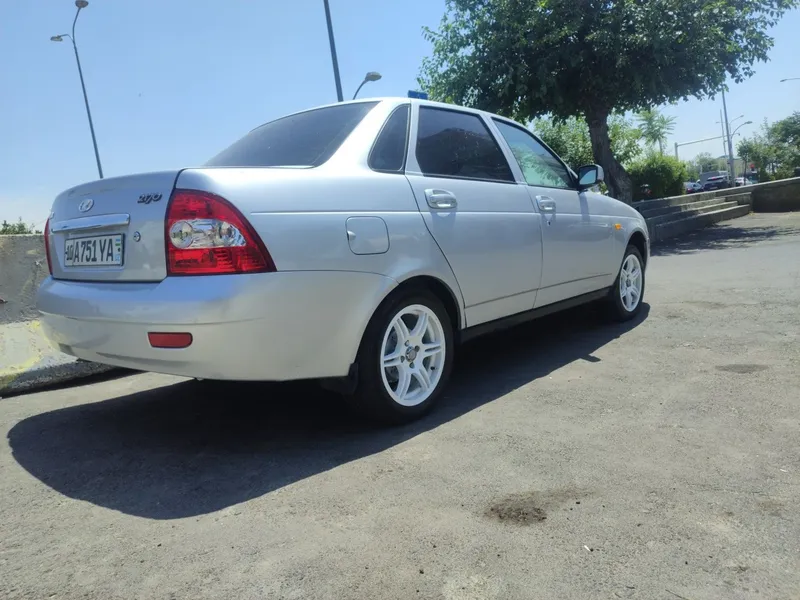 Продаётся Lada Priora 2008 года — фото 1