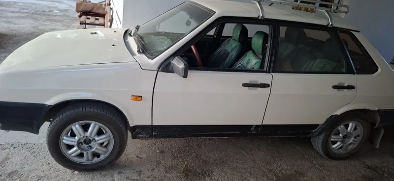 Vaz Lada samara 21099 3