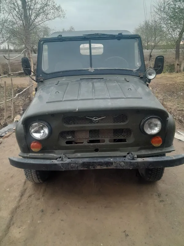 UAZ sotiladi holati yaxshi UAZ sotiladi holati yaxshi