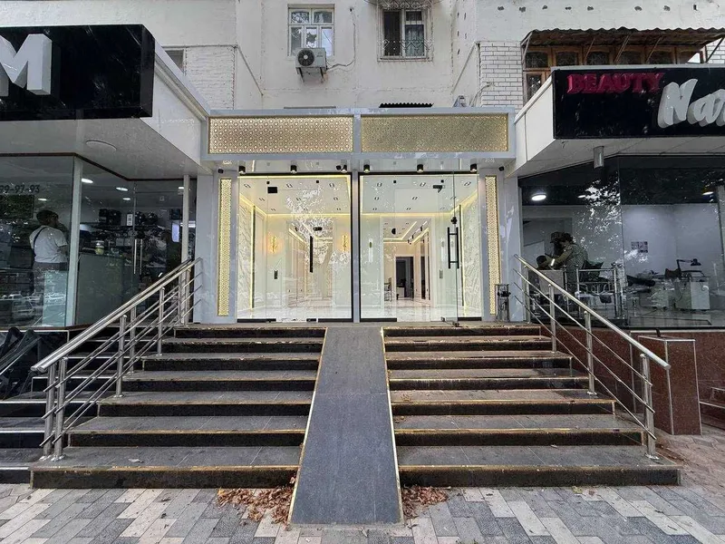 Срочно продаётся коммерческий помещений в центре города — фото 6 Срочно продаётся коммерческий помещений в центре города — фото 6