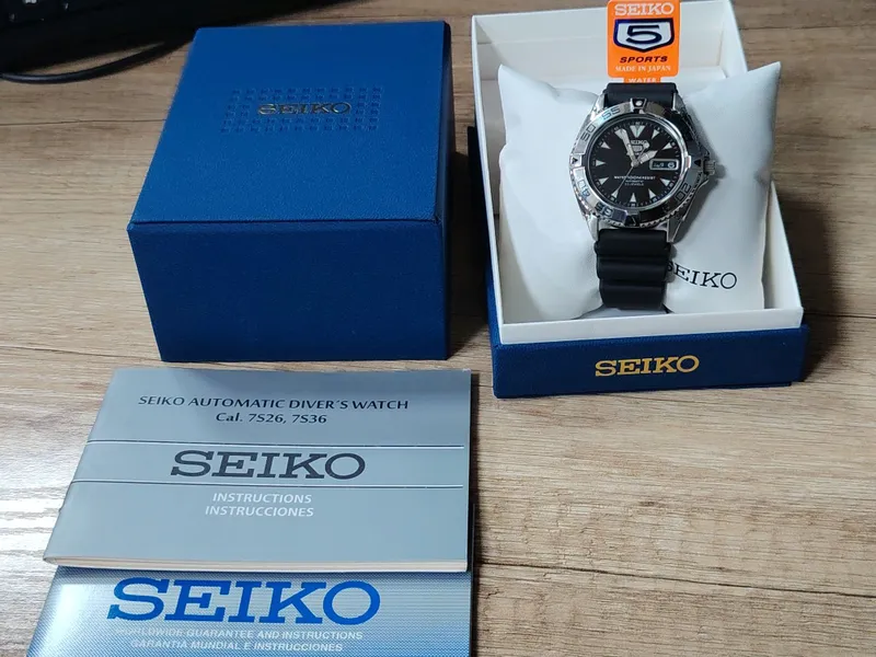 Часы Seiko 5 Sports SNZB33J2 Оригинал 100% 4 Часы Seiko 5 Sports SNZB33J2 Оригинал 100% 4