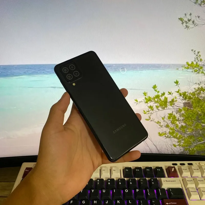 Samsung A22 sotiladi Samsung A22 sotiladi