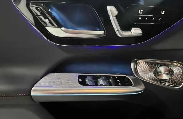 Mercedes-Benz GLC43 — фото 7