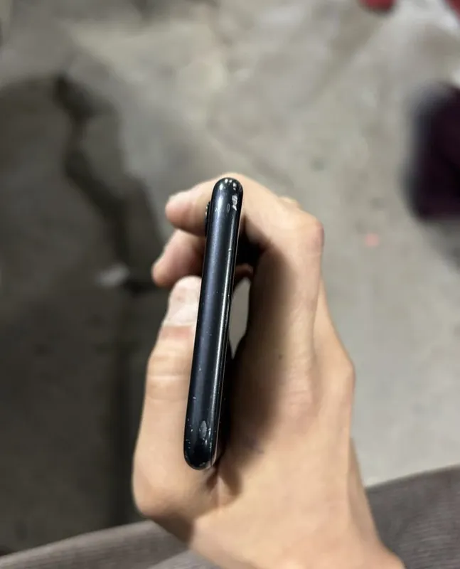 Продаётся iPhone 7 5