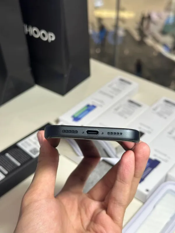 Mutlaqo YANGI iPhone 18 Pro 256GB (eSIM, AQSh) 4