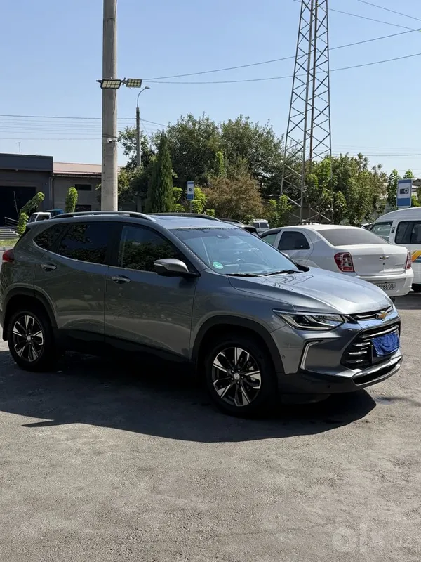 Tracker 2 Premier 2023, краска чистая 3 Tracker 2 Premier 2023, краска чистая 3