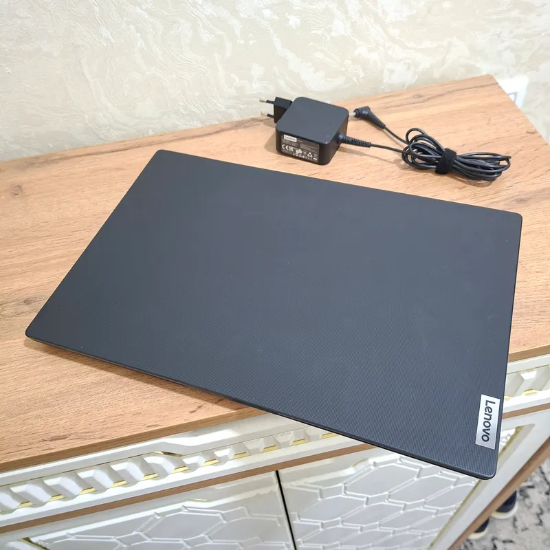 Core i3-1115G4/ SSD xotira 256 gb/ ОЗУ 4 gb — фото 1