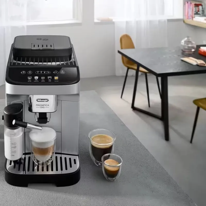Кофемашина DeLonghi ECAM290.61.SB Magnifica Evo 3 года — фото 1